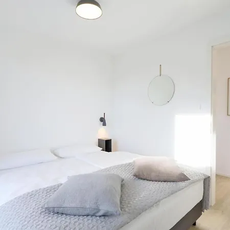 Cozy In Lembruch-duemmer With Wifi Apartment