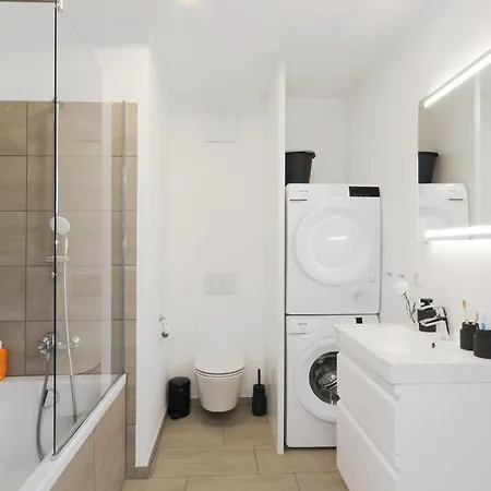 Apartment Cozy In Lembruch-duemmer With Wifi *